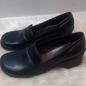 Nine West Blue Shoes Size 8 (II)